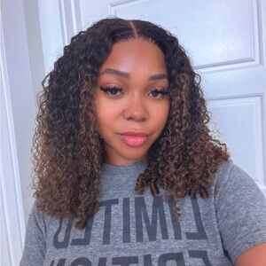 Luxurious Curly Ombre Wig (A)